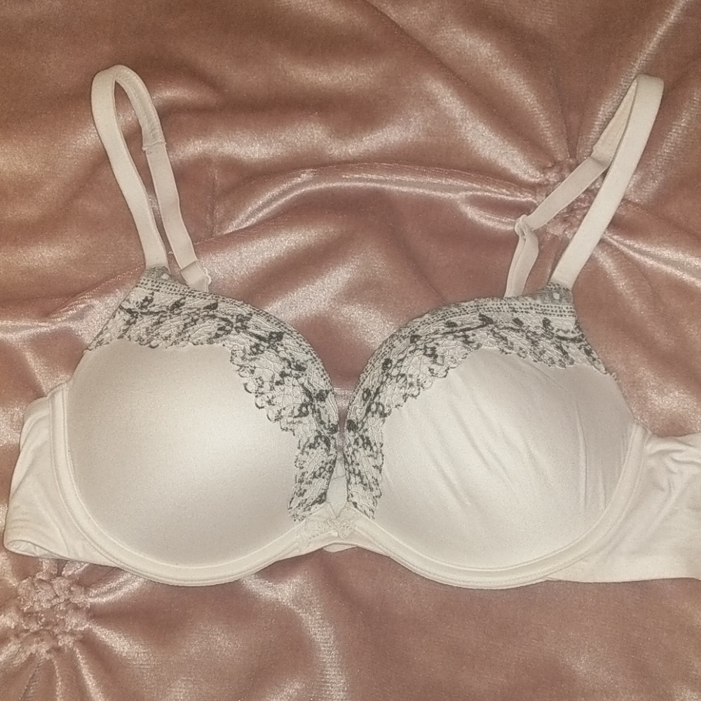 White VS 38B push up bra